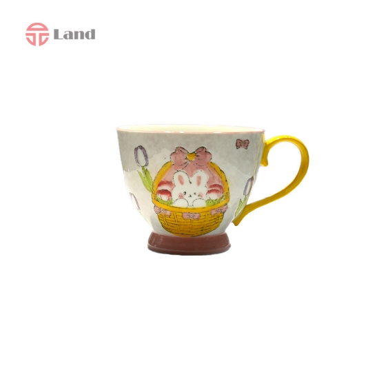 ماگ فنجونی طرح عروسکی